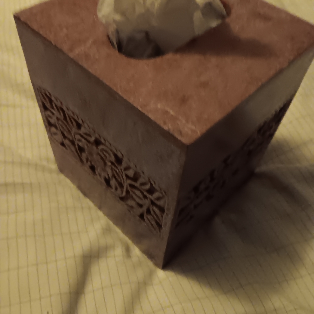 Decorative Rose/ Brown Tissue Box Cover